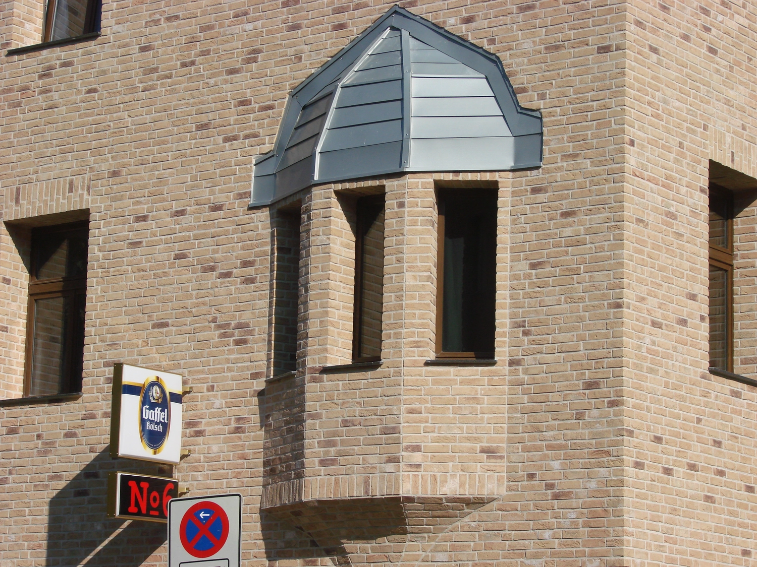 Bauunternehmung Gehlen - Sanierung, Fassade & Innenausbau - Klinkerriemchen