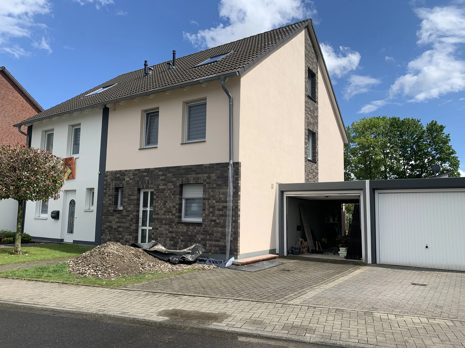 Bauunternehmung Gehlen - Sanierung, Fassade & Innenausbau - Klinkerriemchen