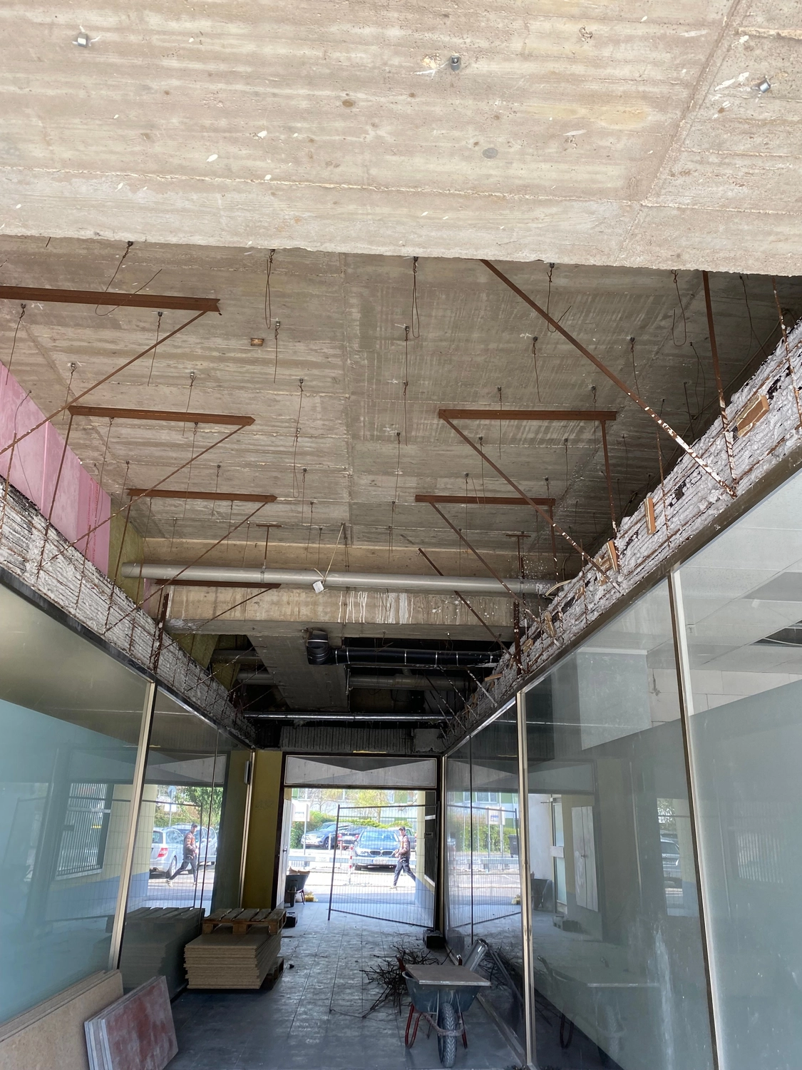 Bauunternehmung Gehlen - Sanierung, Fassade & Innenausbau - Trockenbau & Innenputz