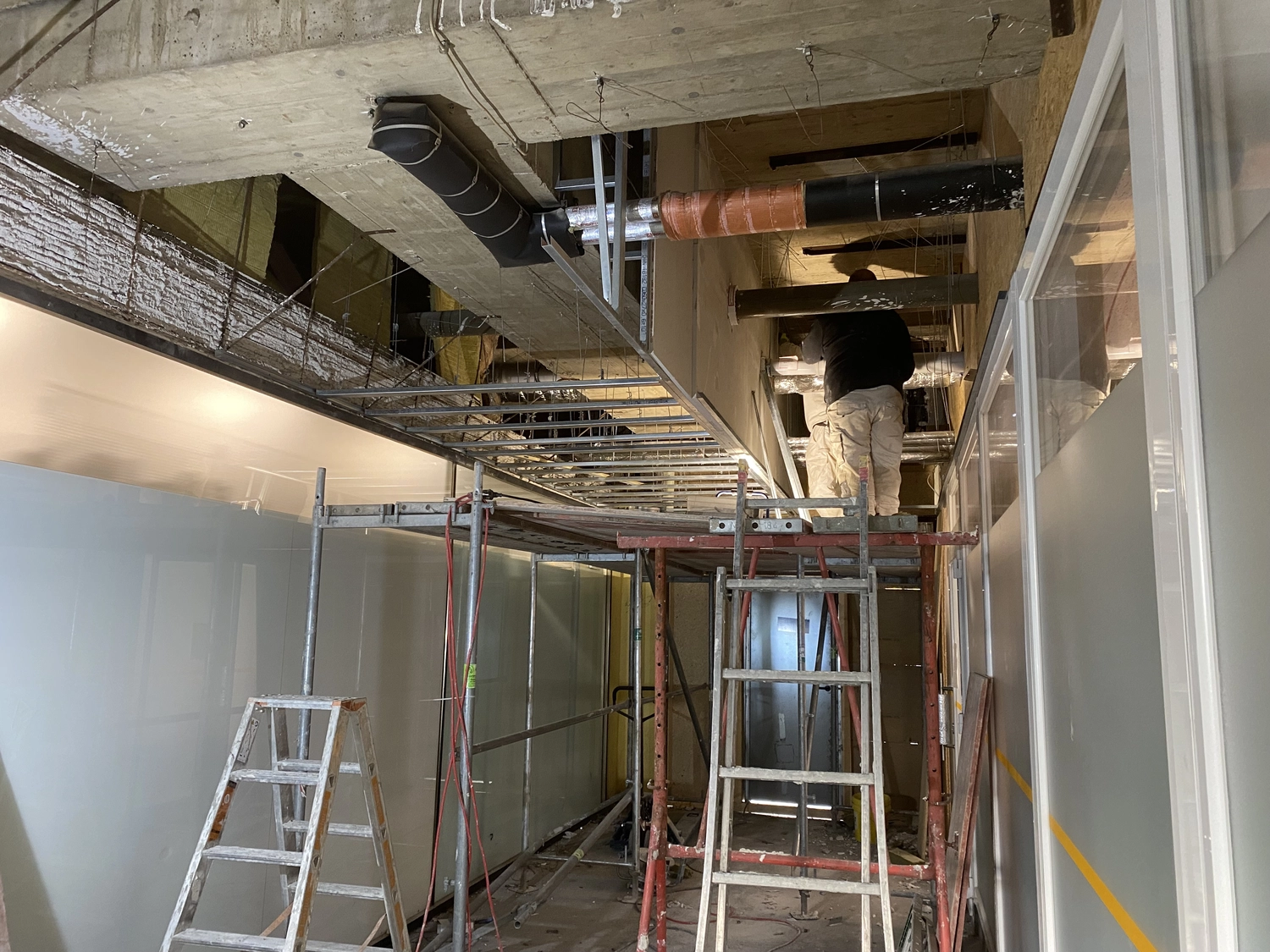 Bauunternehmung Gehlen - Sanierung, Fassade & Innenausbau - Trockenbau & Innenputz