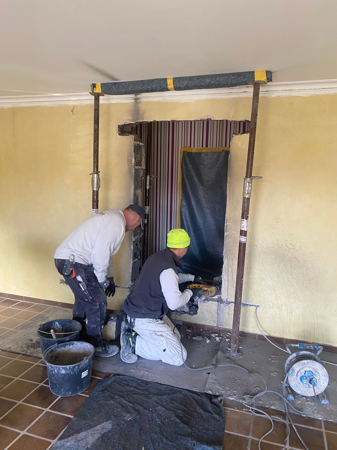 Bauunternehmung Gehlen - Sanierung, Fassade & Innenausbau - Arbeitnehmer