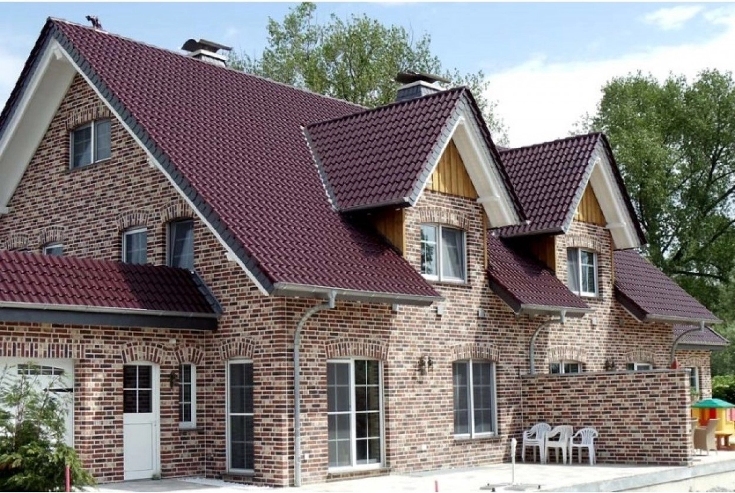 Bauunternehmung Gehlen - Sanierung, Fassade & Innenausbau - Haus